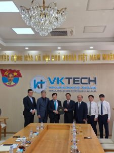 Chungpa Donates XR PLEX EW to Support Education at Vietnam Korea Tech